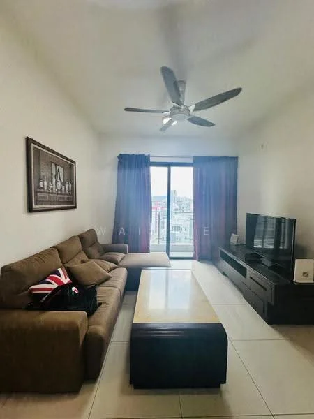 Living features: 3-seater fabric sofa in brown, coffee table with glass top, wall-mounted TV, TV console in dark wood, ceiling fan with 5 blades, floor-to-ceiling sliding glass door, curtains in dark red, light-colored tiled flooring, framed artwork on wall; style: modern; view: city.