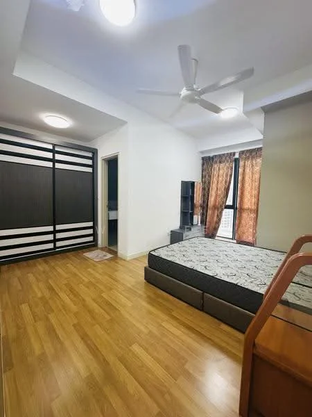 Bedroom features: queen-size bed, upholstered headboard, built-in wardrobe with sliding doors, wooden flooring, ceiling fan, window with sheer curtains, decorative wall with dark panels, nightstand, area rug; style: modern.
