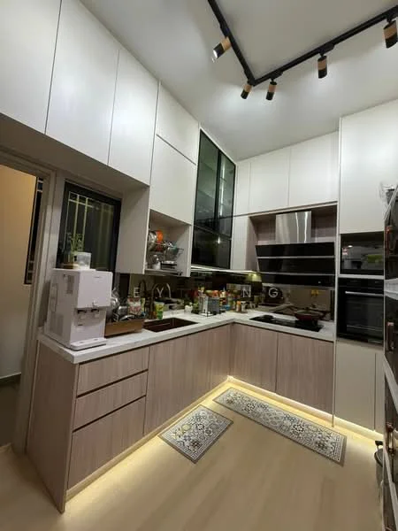 Kitchen features: white cabinetry with flat-panel doors, wooden lower cabinets, quartz countertop, stainless-steel sink, chrome pull-down faucet, built-in oven, built-in microwave, induction cooktop, recessed LED downlights, under-cabinet lighting, decorative area rug, open shelving, kitchen island with seating, wall-mounted cabinets, glass-front upper cabinets; style: modern.