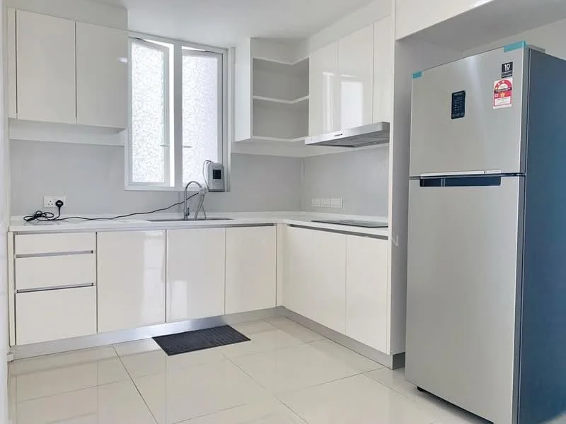 Kitchen features: white glossy cabinetry, stainless-steel fridge, single-bowl stainless-steel sink, chrome pull-down faucet, white quartz countertop, built-in oven, ceramic tile flooring, window with frosted glass, recessed downlights, matte black kitchen mat; style: modern.