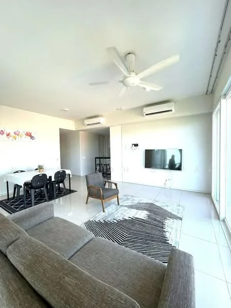 Living features: 5-blade ceiling fan with light, wall-mounted TV, grey fabric sofa, area rug with geometric pattern, coffee table, recessed downlights, sliding glass door, floor-to-ceiling windows, white painted walls, tile flooring, black dining chairs, dining table for four; style: modern; view: city.