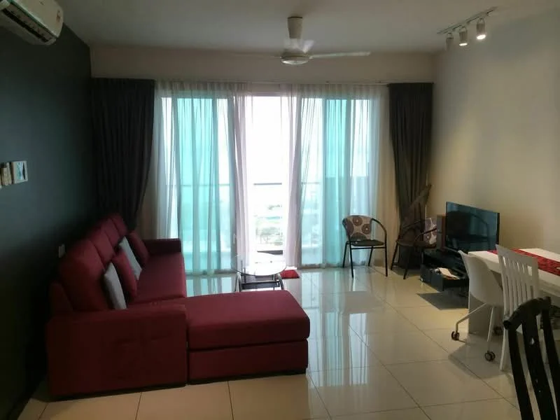 Living features: L-shape sectional sofa in red, glass coffee table, wall-mounted TV, white dining table with chairs, floor-to-ceiling windows, sheer curtains, dark grey accent wall, white tiled flooring, ceiling fan, 1 wall-mounted split AC; style: modern; view: city.