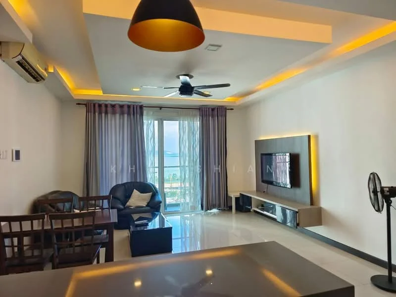 Living features: sofa in dark blue leather, 2-seater fabric sofa in brown, coffee table, wall-mounted TV, TV console in light wood, 5-blade ceiling fan with light, recessed LED downlights, floor-to-ceiling windows with sheer curtains, white painted walls, polished tile flooring, decorative wall paneling, air conditioning unit; style: modern; view: sea.