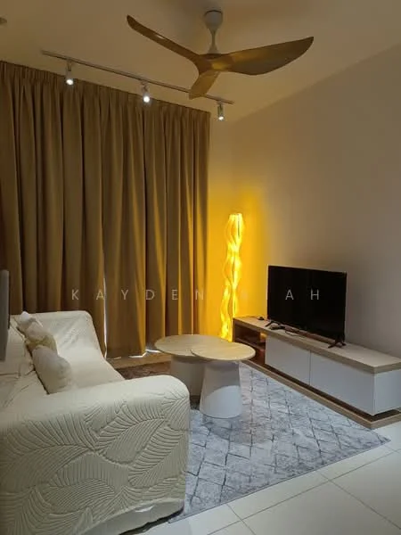 Living features: 3-seater fabric sofa in cream, coffee table with round top, TV console in white, wall-mounted TV, area rug with geometric pattern, floor lamp with wavy design, ceiling fan with light, curtains in light brown, white walls, tile flooring; style: modern.