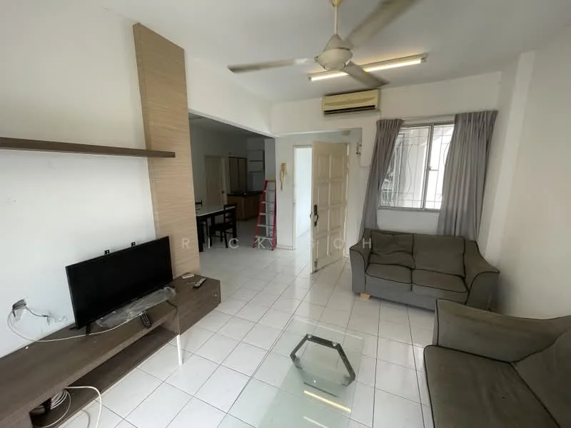 Living features: white painted walls, ceramic tile flooring, 5-blade ceiling fan with light, sofa in grey, coffee table, TV console, wall-mounted TV, curtains on window, glass coffee table; style: modern.