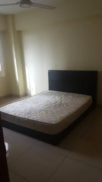 Bedroom features: queen-size bed, light-coloured walls, floor-to-ceiling windows, ceiling fan, tile flooring, natural light, minimalist decor; style: minimalist.