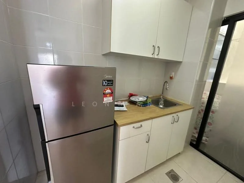 Kitchen features: stainless-steel fridge, single-bowl stainless-steel sink, chrome pull-down faucet, laminate countertop, white shaker cabinets, tile backsplash, white tiled walls, ceramic tile flooring; style: modern.
