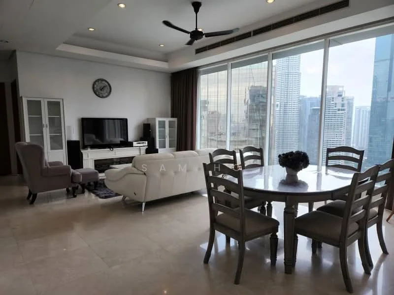 Living features: marble tile flooring, floor-to-ceiling windows, city view, 3-seater white leather sofa, 2-seater grey fabric armchair, round dining table with 6 chairs, wall-mounted TV, white TV console, decorative wall clock, ceiling fan with light, curtains, decorative vase on table; style: modern; view: city.