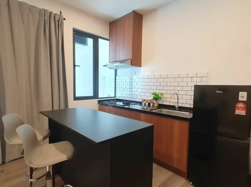 Kitchen features: black countertop, wood cabinetry, white subway tile backsplash, stainless-steel sink, chrome pull-down faucet, built-in gas hob, exhaust hood, refrigerator, bar stools, grey curtains, window, laminate flooring; style: modern.