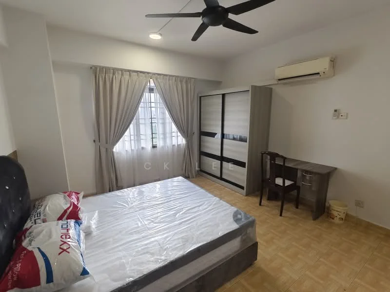 Bedroom features: queen-size bed with mattress, black upholstered headboard, 2 bedside pillows, ceiling fan, wall-mounted split AC, window with sheer curtains, built-in wardrobe with sliding doors, wooden study desk, wooden chair, vinyl flooring, light-colored walls; style: modern.