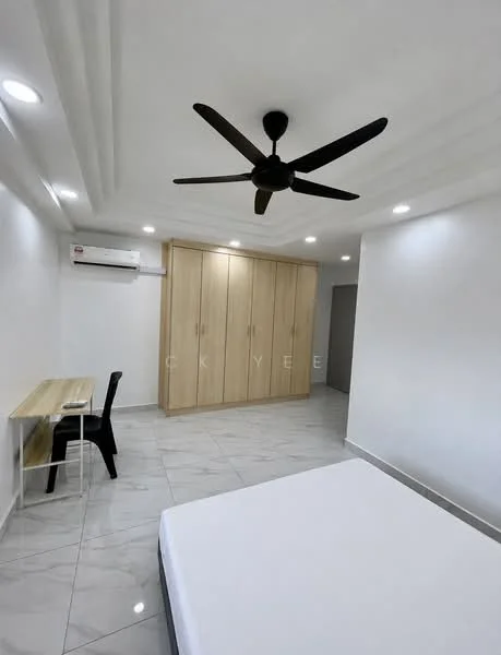 Bedroom features: white painted walls, tray ceiling, 5-blade ceiling fan with light, marble tile flooring, built-in wardrobe with wooden finish, study desk with chair, wall-mounted split AC; style: modern.