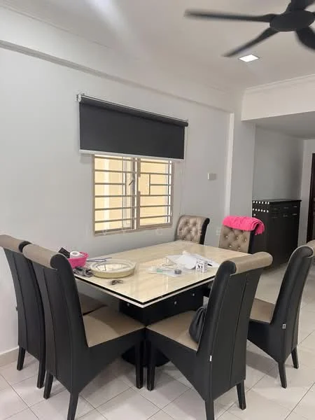 Dining features: 6-seater dining table with marble top, black upholstered dining chairs, window with horizontal metal grilles, roller blinds, white painted walls, ceramic tile flooring, ceiling fan, decorative items on the table; style: modern.