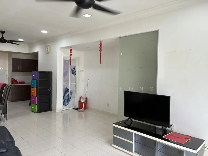 Living features: white painted walls, glossy tile flooring, ceiling fan, wall-mounted TV, black TV console, colorful storage drawers, decorative wall hangings, open layout to kitchen, natural light from windows; style: modern.