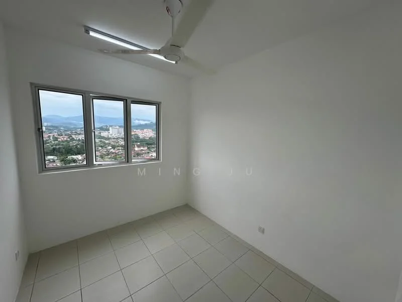 Room features: white painted walls, tile flooring, 3-panel sliding windows, mountain view, ceiling fan; view: mountain.