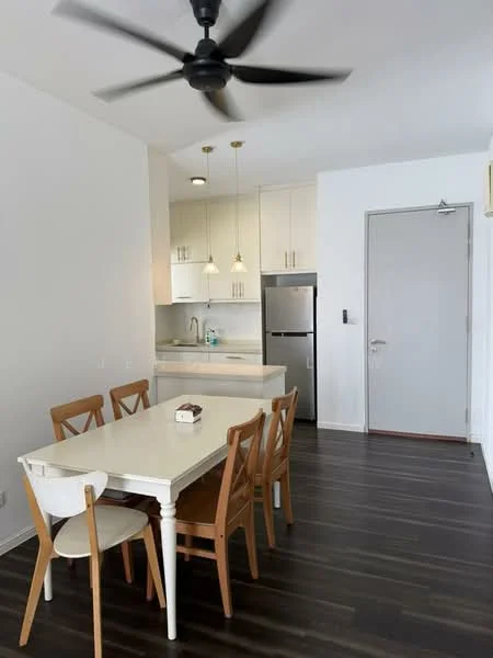 Dining features: white dining table, 6 wooden dining chairs, black ceiling fan with light, light wood flooring, white cabinets, stainless-steel fridge, built-in kitchen countertop, kitchen sink, wall-mounted air conditioning unit, recessed ceiling lights; style: modern. Kitchen features: white cabinets, built-in kitchen countertop, kitchen sink, stainless-steel fridge, recessed ceiling lights; style: modern.