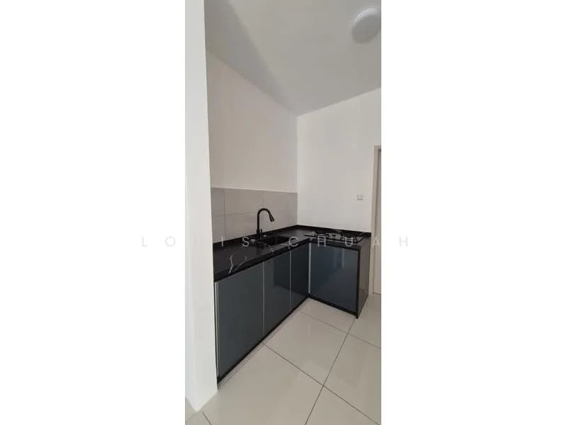 Kitchen features: black granite countertop, grey cabinetry, single-bowl stainless-steel sink, chrome pull-down faucet, ceramic tile flooring, white painted walls, wall-mounted light fixture, tile backsplash; style: modern.