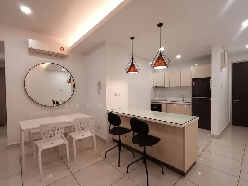 Kitchen features: white cabinetry, black countertop, stainless-steel fridge, built-in oven, 4-burner gas hob, pendant lighting, recessed downlights, white tiled backsplash, dining table for 4, white plastic dining chairs, mirror wall, air conditioning unit; style: modern.