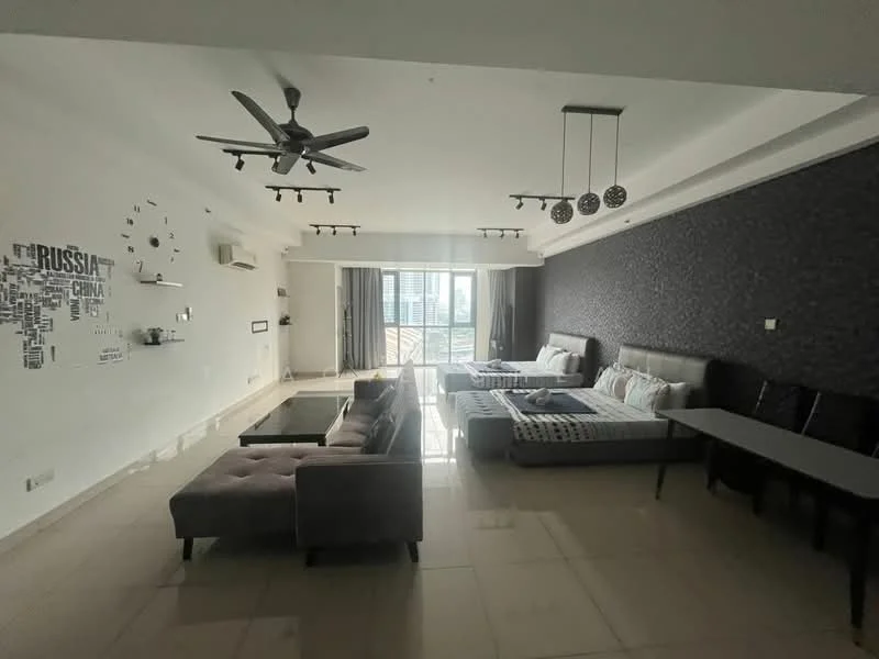 Living features: 5-blade ceiling fan with light, sofa in grey fabric, 2-seater sofa in dark grey, coffee table, TV console, wall-mounted TV, area rug, white painted walls, dark accent wall with textured pattern, floor-to-ceiling windows, sliding glass door, tile flooring; style: modern; view: garden.
