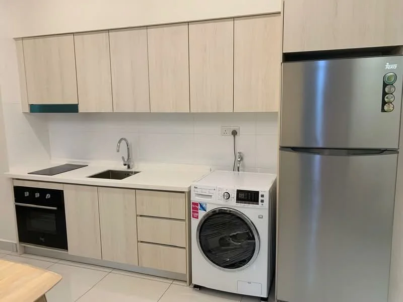 Kitchen features: light wood cabinetry, white countertop, single-bowl stainless-steel sink, chrome pull-down faucet, built-in oven, 4-burner gas hob, stainless-steel fridge, front-load washing machine, white tiled backsplash, ceramic tile flooring, recessed downlights; style: modern.