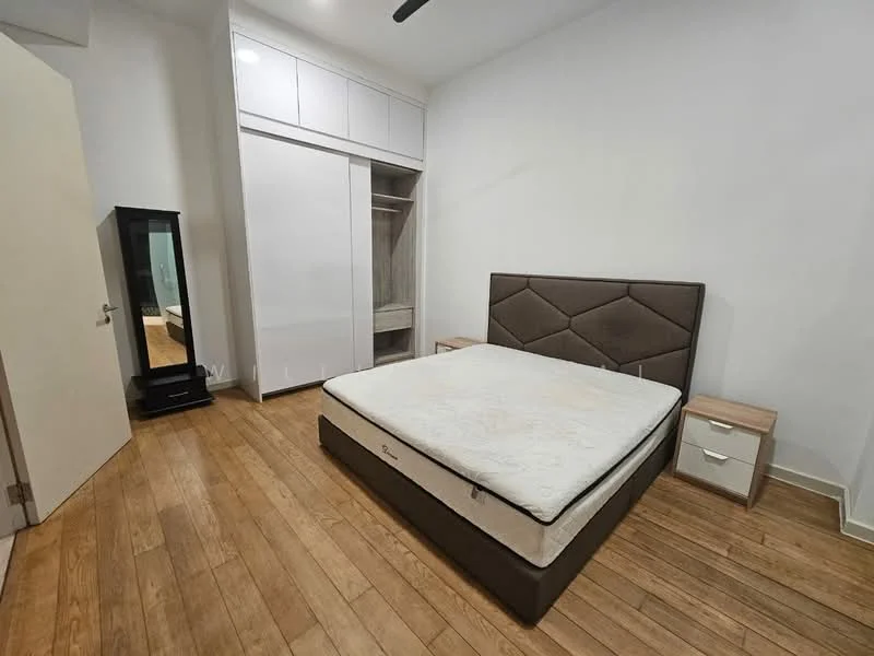 Bedroom features: queen-size bed, upholstered headboard, wooden flooring, white painted walls, built-in wardrobe with sliding doors, nightstand with drawer, full-length mirror, ceiling fan; style: modern.