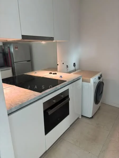 Kitchen features: white cabinetry, marble countertop, built-in oven, 4-burner induction hob, stainless-steel range hood, single-bowl stainless-steel sink, chrome pull-down faucet, front-load washing machine, tile flooring, under-cabinet lighting; style: modern.