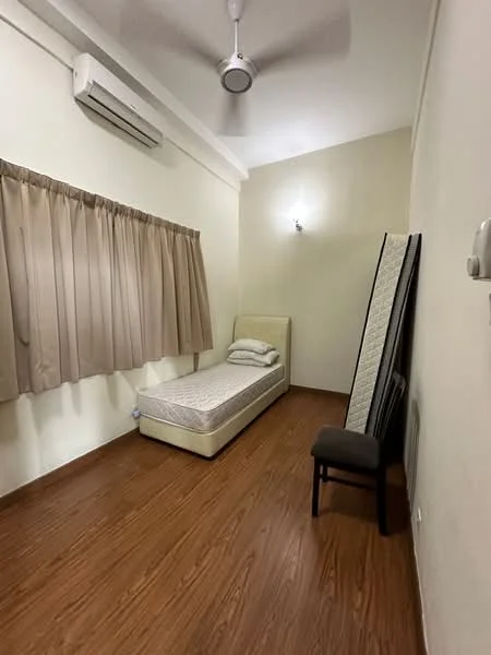 Bedroom features: single bed, upholstered headboard, wooden flooring, cream painted walls, curtains, 1 wall-mounted split AC, ceiling fan, wall-mounted light fixture, chair, mattress, folded mattress leaning against wall; style: modern.