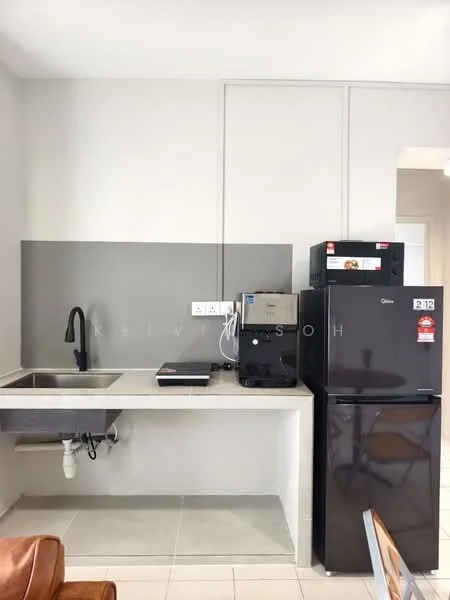 Kitchen features: single-bowl stainless-steel sink, chrome pull-down faucet, black countertop, built-in stove, stainless-steel microwave, black fridge, white walls, light tile flooring; style: modern.
