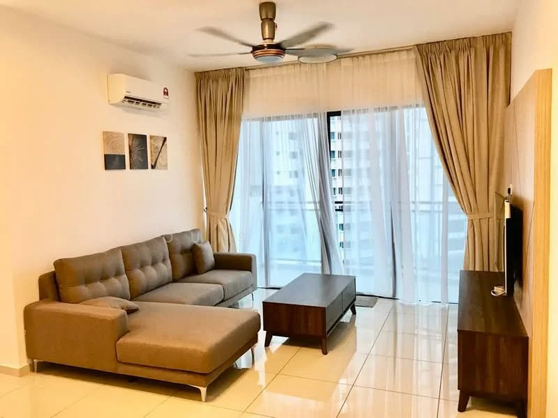 Living features: 3-seater fabric sofa in grey, coffee table in dark wood, TV console in dark wood, wall-mounted TV, floor-to-ceiling windows, sheer curtains, dropped ceiling, 5-blade ceiling fan with light, white painted walls, glossy tile flooring; style: modern.