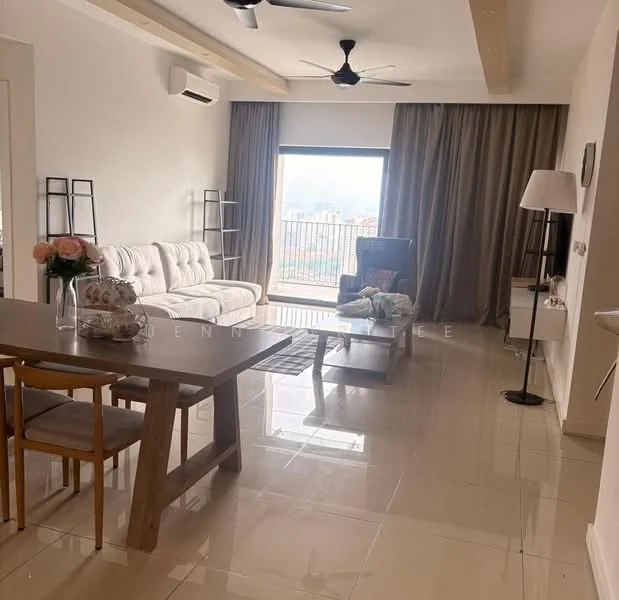 Living features: 3-seater fabric sofa in white, 2-seater armchair in dark fabric, wooden dining table with 4 chairs, floor-to-ceiling windows, curtains in grey, recessed downlights, ceiling fan, polished tile flooring, decorative lamp, coffee table, potted flowers on table; style: modern; view: city.