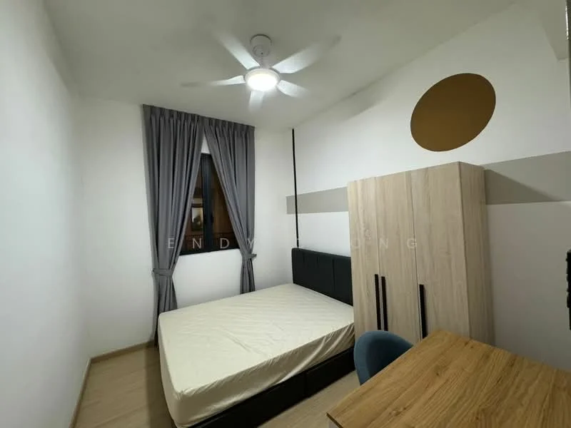Bedroom features: queen-size bed, wooden headboard, ceiling fan, grey curtains, wooden wardrobe, study desk, chair, laminate flooring, white painted walls; style: modern.