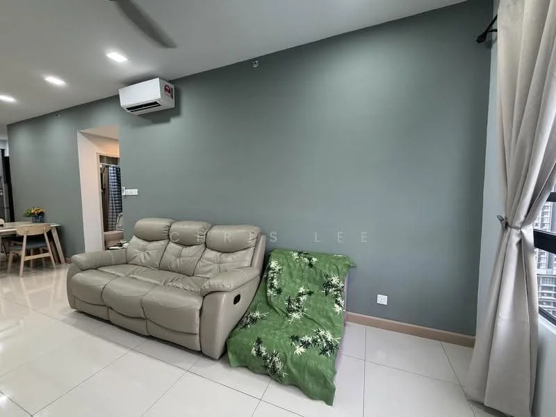 Living features: light grey painted walls, glossy white tile flooring, 3-seater leather sofa in beige, green throw blanket with floral pattern, 1 wall-mounted split AC, floor-to-ceiling windows, sheer curtains, recessed LED downlights; style: modern.