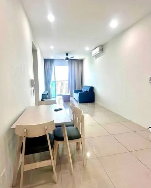 Living features: light-colored painted walls, glossy tile flooring, 5-blade ceiling fan with light, floor-to-ceiling window, curtains, blue fabric sofa, dining table with 4 chairs, air conditioning unit; style: modern; view: city.