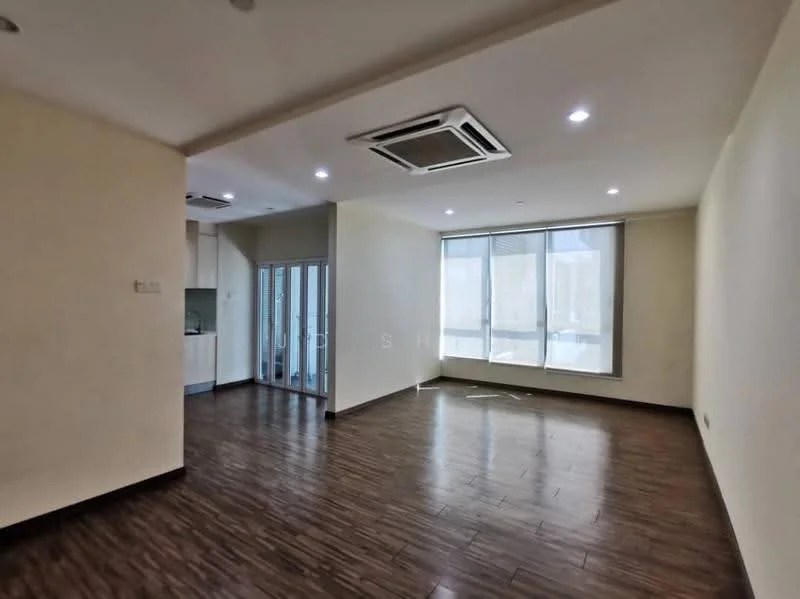 Living features: wooden flooring, white painted walls, recessed downlights, floor-to-ceiling windows, sliding glass door, wall-mounted split AC, open layout, natural light; style: modern. Kitchen features: open kitchen layout, unknown cabinetry, unknown countertop.