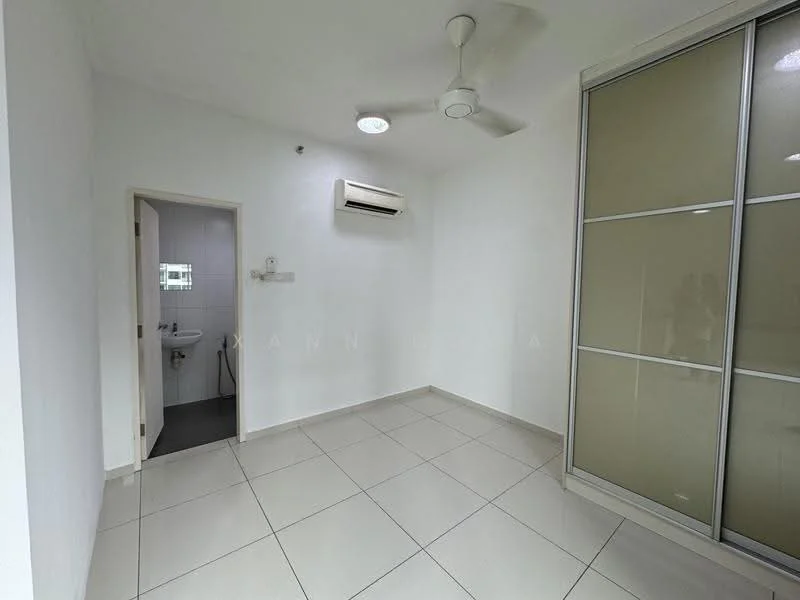Room features: white painted walls, tile flooring, ceiling fan, 1 wall-mounted split AC, built-in wardrobe with sliding doors, recessed downlights, doorway leading to bathroom, neutral color scheme; style: modern.