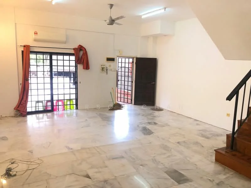 Living features: white painted walls, marble flooring, 5-blade ceiling fan, floor-to-ceiling windows, sliding glass door, curtains in red, wooden front door, staircase with wooden railing; style: modern; view: garden.