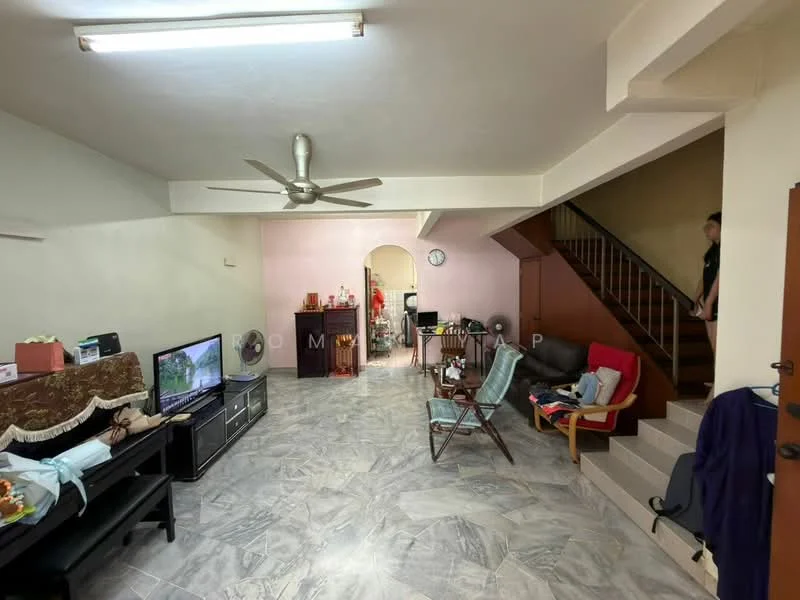 Living features: grey marble tile flooring, white painted walls, 5-blade ceiling fan, wall-mounted TV, black TV console, brown fabric sofa, red armchair, wooden dining table, wooden chairs, decorative wall clock, staircase leading to upper floor, open space layout; style: modern.
