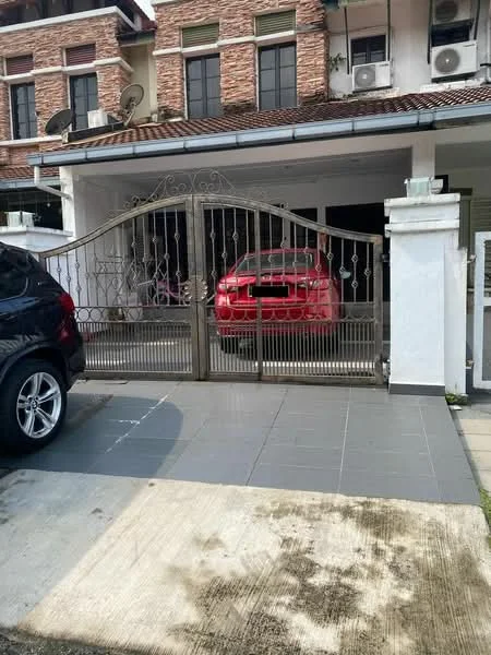 Exterior type: linked terrace house; features: metal gate, paved driveway, car porch, brick facade, air conditioning units visible, two-storey structure, front garden area, tiled flooring at entrance; style: modern.