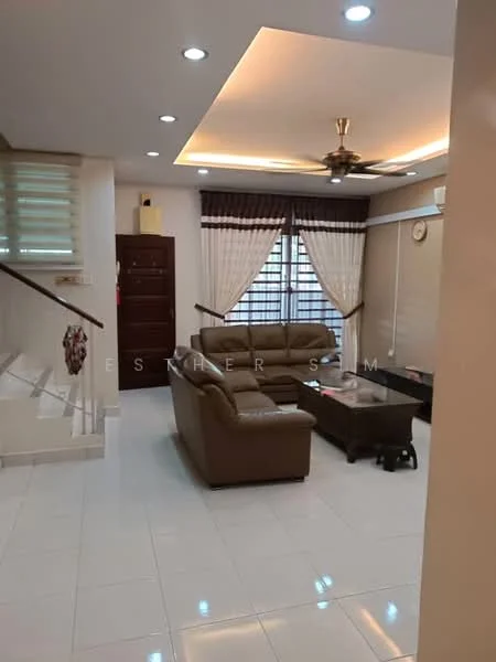 Living features: 3-seater leather sofa in brown, coffee table, wall-mounted TV, ceiling fan with light, recessed downlights, white painted walls, cream tiled flooring, curtains with sheer and blackout layers, decorative wall clock, built-in cabinetry, area rug; style: modern.