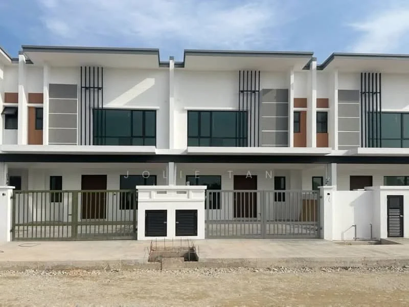 Exterior type: linked terrace house; features: white painted facade, glass windows, horizontal and vertical architectural lines, grey and brown accent panels, gated entrance, concrete driveway, manicured front yard, two-storey structure; style: modern.