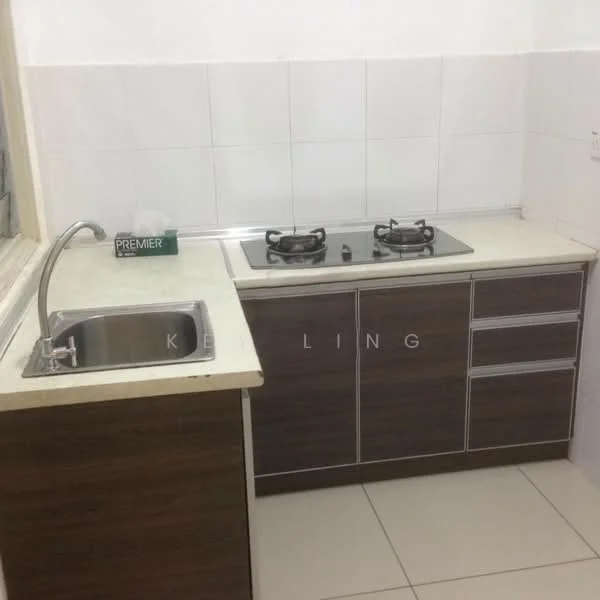 Kitchen features: single-bowl stainless-steel sink, chrome pull-down faucet, granite countertop, brown wooden cabinetry, 2-burner gas hob, white tiled backsplash, white tiled walls, ceramic tile flooring; style: modern.