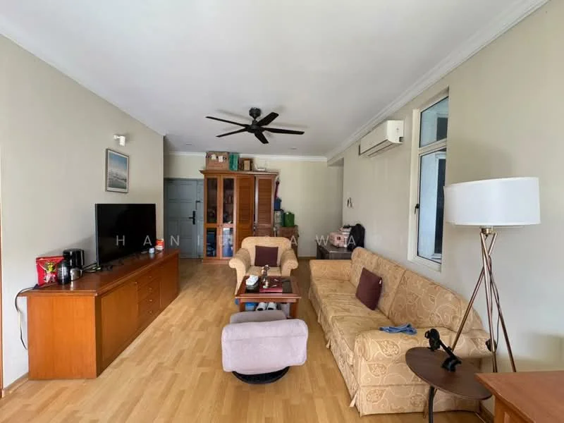 Living features: 2-seater fabric sofa in beige, 3-seater fabric sofa in cream, wooden coffee table, TV console with flat-screen TV, ceiling fan, wooden flooring, wall-mounted air conditioning unit, decorative lamp, built-in wooden cabinet, framed artwork on wall, window with natural light; style: contemporary.