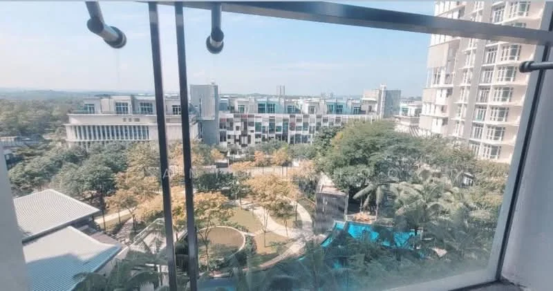 Room view: garden.