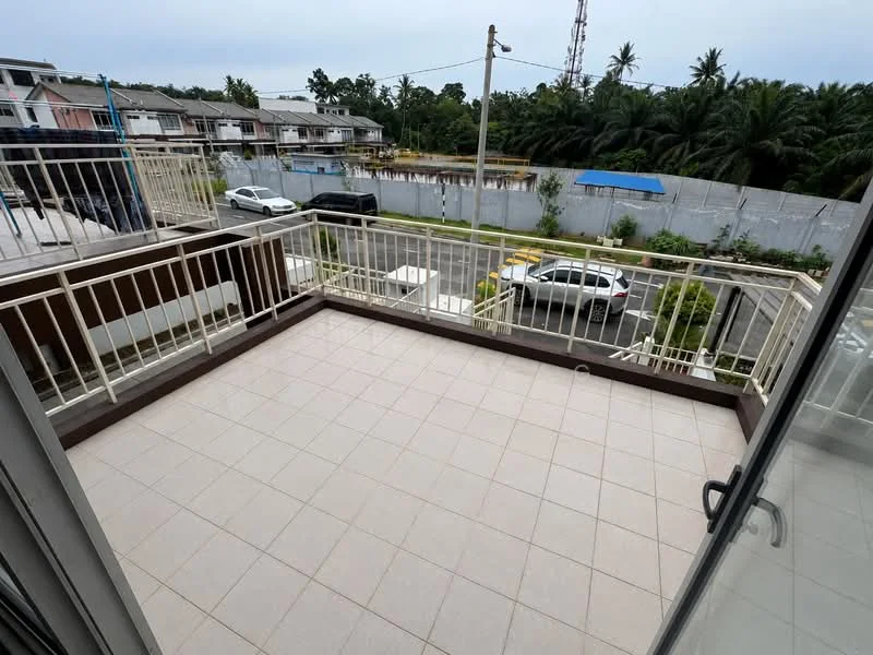 2-Sty Terrace House 🌟 Freehold 🌟LA : 20 X 70 🌟 Below Market Price - Batang Kali, Batang Kali — view 2 of 5 — for Sale