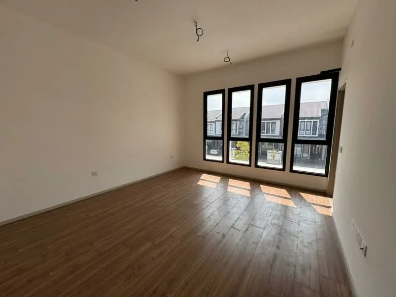 20x60 Ilham Residence @ Elmina East, Elmina, Shah Alam — view 2 of 5 — for Sale