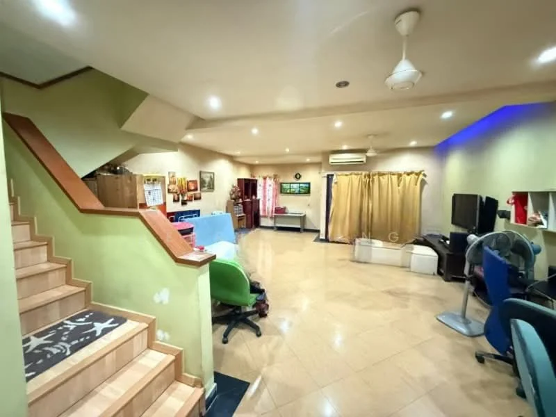 Living features: cream painted walls, tile flooring, 5-blade ceiling fan with light, recessed downlights, wall-mounted TV, entertainment unit, sofa in green, computer desk, air conditioning unit, curtains, staircase with wooden railing, decorative wall art, open layout; style: modern.