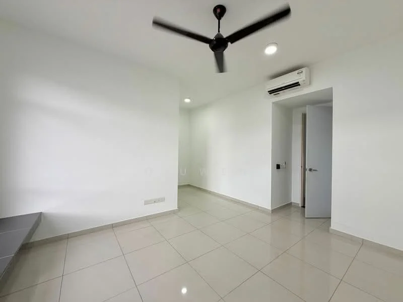 Room features: white painted walls, glossy tile flooring, 5-blade ceiling fan, 1 wall-mounted split AC, recessed downlights, doorway leading to another room, corner with grey tiled surface, neutral color scheme; style: modern.