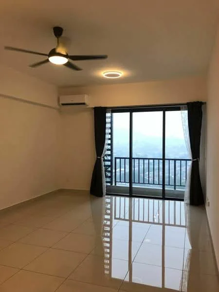 Living features: large floor-to-ceiling windows, sliding glass door, grey curtains, 5-blade ceiling fan with light, recessed ceiling light, white painted walls, glossy ceramic tile flooring, air conditioning unit, balcony view; style: modern; view: city.