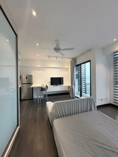 Living features: 3-seater fabric sofa in light grey, floor-to-ceiling windows, sliding glass door, TV console, wall-mounted TV, ceiling fan, recessed LED downlights, dark wood flooring, open-plan layout with kitchen, dining area with bar stools, white cabinetry, kitchen island; style: modern; view: city.
