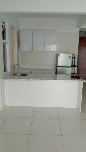 Kitchen features: white shaker cabinets, granite countertop, single-bowl stainless-steel sink, chrome pull-down faucet, stainless-steel fridge, ceramic tile flooring, recessed downlights, open shelving, window with white frame, kitchen island; style: modern.