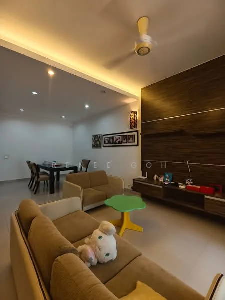 Living features: 3-seater fabric sofa in beige, coffee table with green top, TV console with wall-mounted TV, wood feature wall, recessed downlights, ceiling fan, decorative wall art, laminate flooring, open layout to dining area; style: modern.